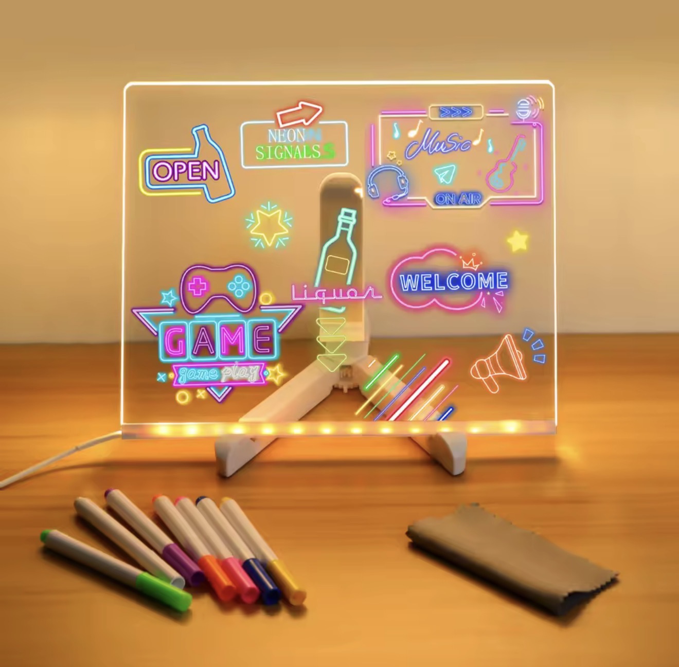 Tableta DesenMagic - transformă desenul într-o lumina magică